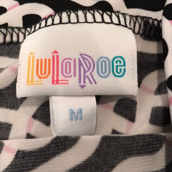 LuLaRoe skirt. Size M silky feel - Picture 2 of 6